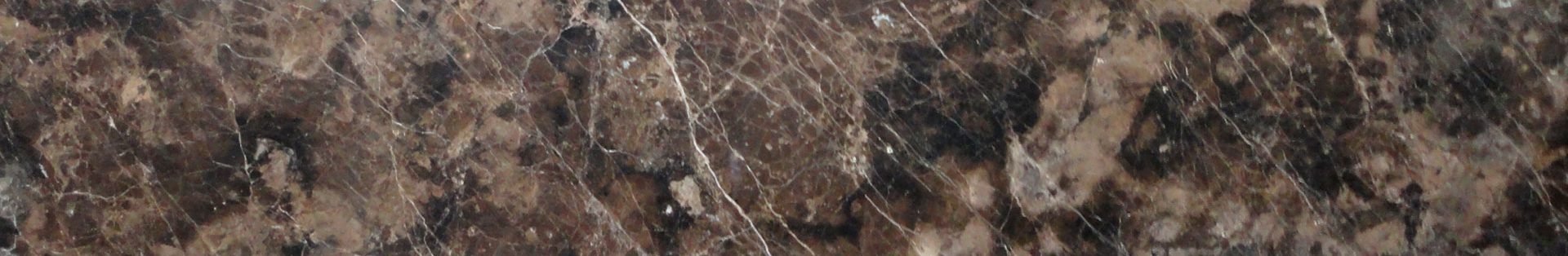 marmol-marron-ocre-portada